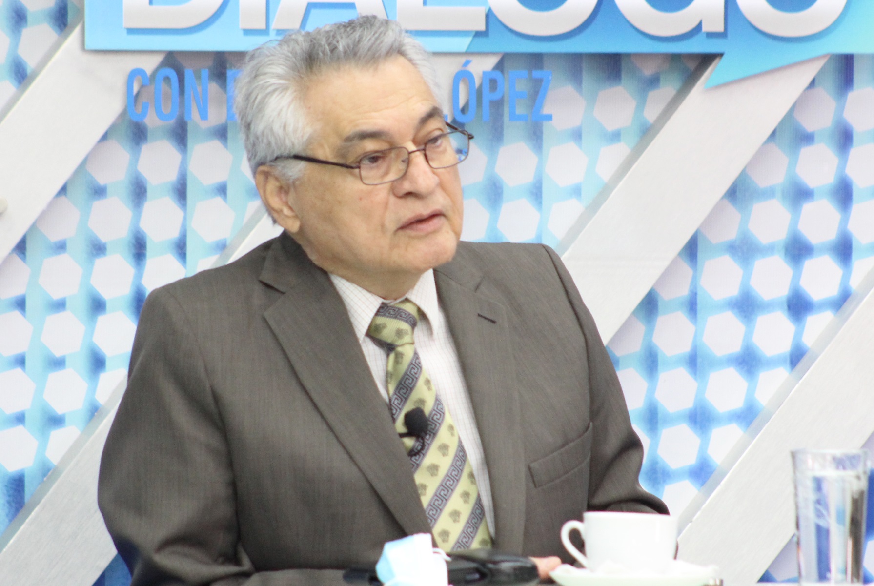 Analista: Primera vez que veo que en el país se le quiere retirar el fuero a un funcionario por no cometer ilegalidad analista-primera-vez-que-veo-que-en-el-pais-se-le-quiere-retirar-el-fuero-a-un-funcionario-por-no-cometer-ilegalidad